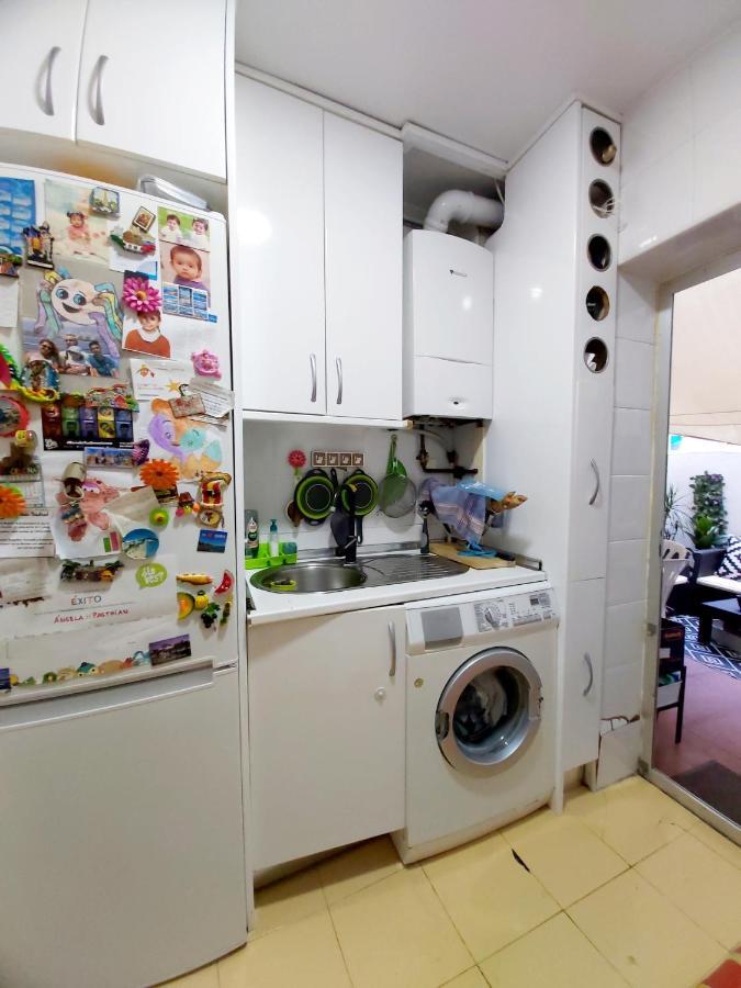 Casa De Ciss Apartment Madrid Bagian luar foto